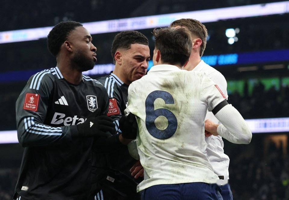 开云app-从第六级别爆冷到8球惨败，足球的瞬间改变了一切